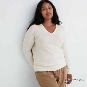 Chandails Uniqlo Extra Fine Merino V-Neck Long-Sleeve Femme Blanche | 6049487