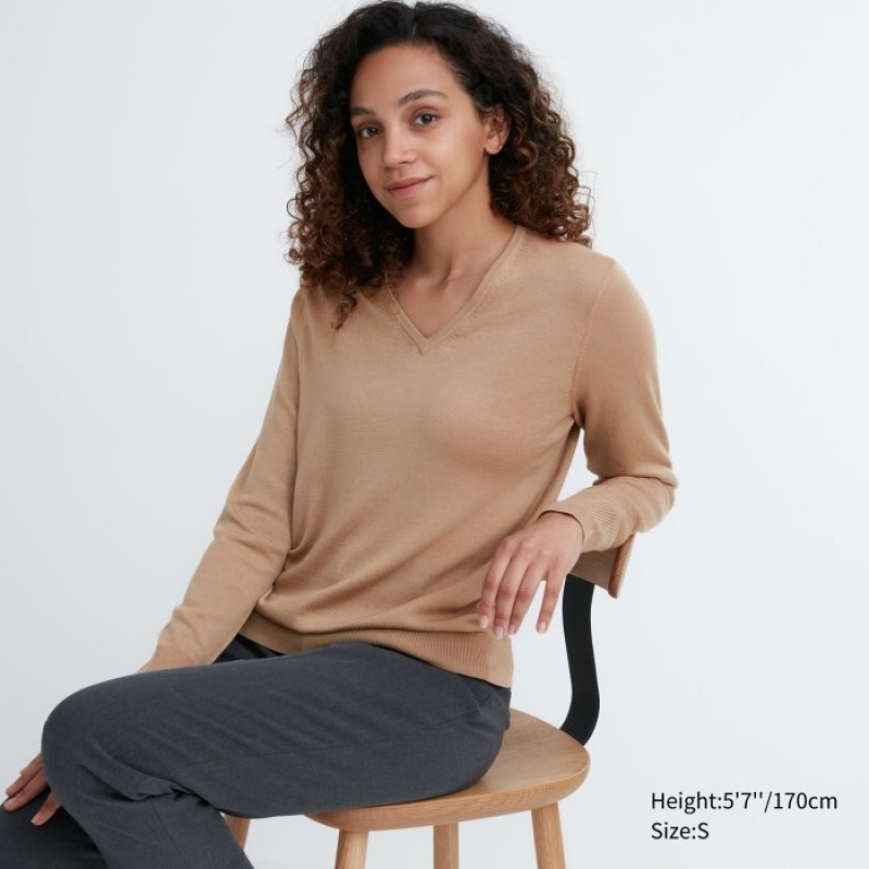 Chandails Uniqlo Extra Fine Merino V-Neck Long-Sleeve Femme Beige | 324057