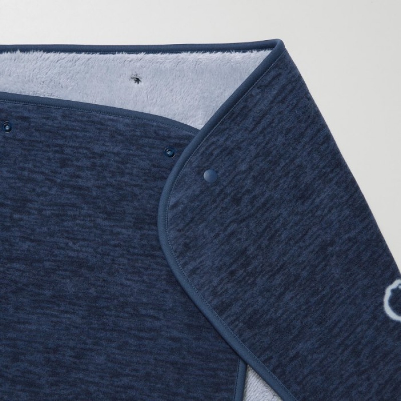 Couverture Uniqlo Fleece Reversible Femme Bleu | 6402188