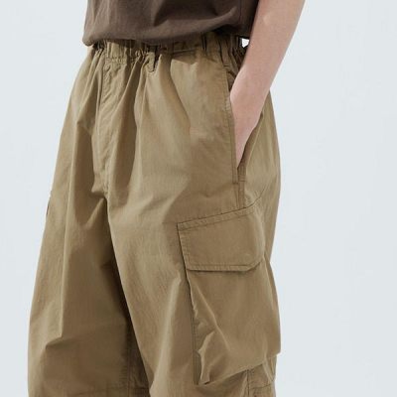 Pantalon Uniqlo U Wide-Fit Parachute Cargo Femme Beige | 8183427