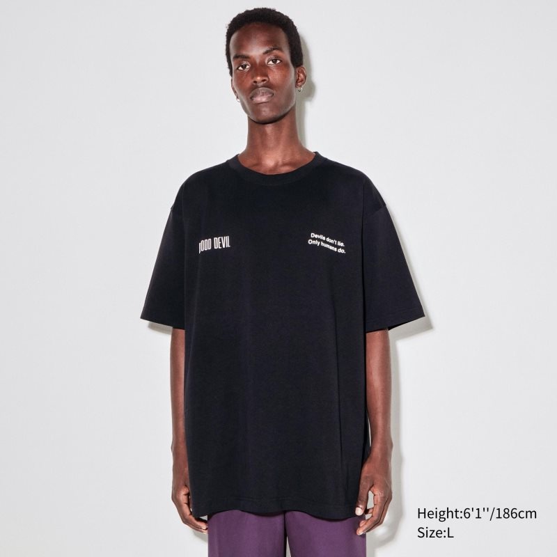 T Shirts Uniqlo Chainsaw Man × Kosuke Kawamura Short Sleeve Ut Oversized Homme Noir | 7836617