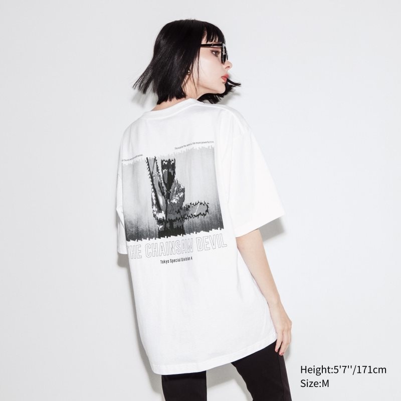 T Shirts Uniqlo Chainsaw Man × Kosuke Kawamura Short Sleeve Ut Oversized Homme Blanche | 3310935