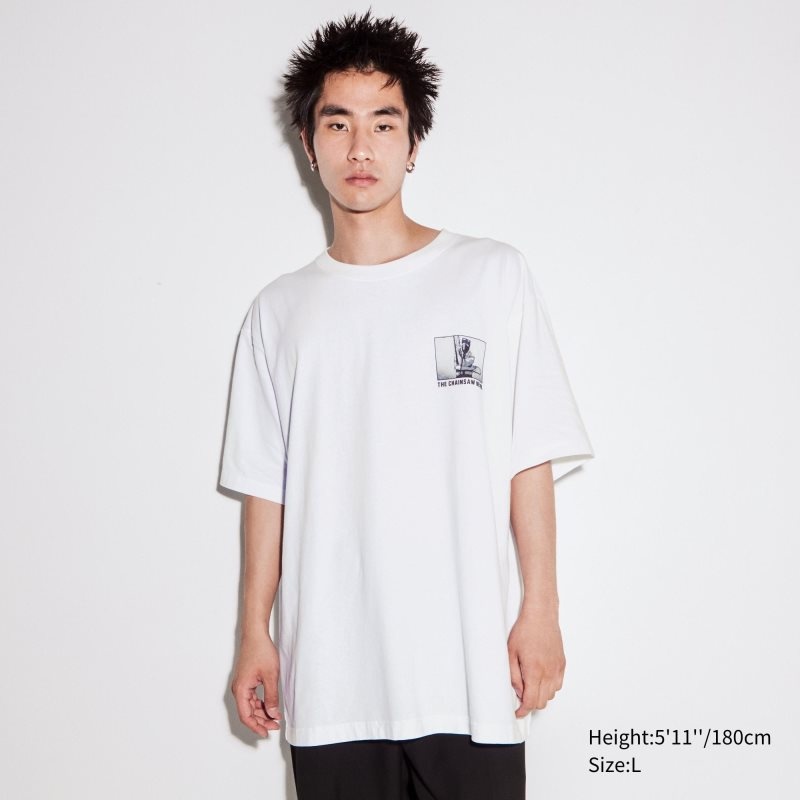 T Shirts Uniqlo Chainsaw Man × Kosuke Kawamura Short Sleeve Ut Oversized Homme Blanche | 3310935