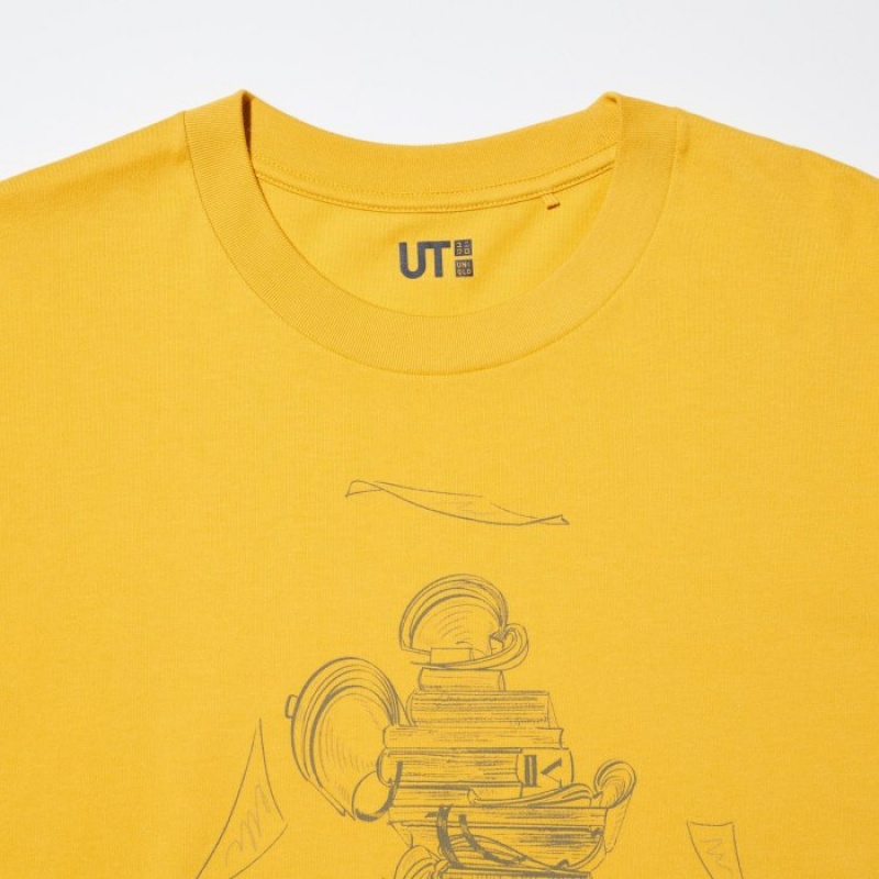 T Shirts Uniqlo Mickey Stands UT Short Sleeve Femme Jaune | 3537496