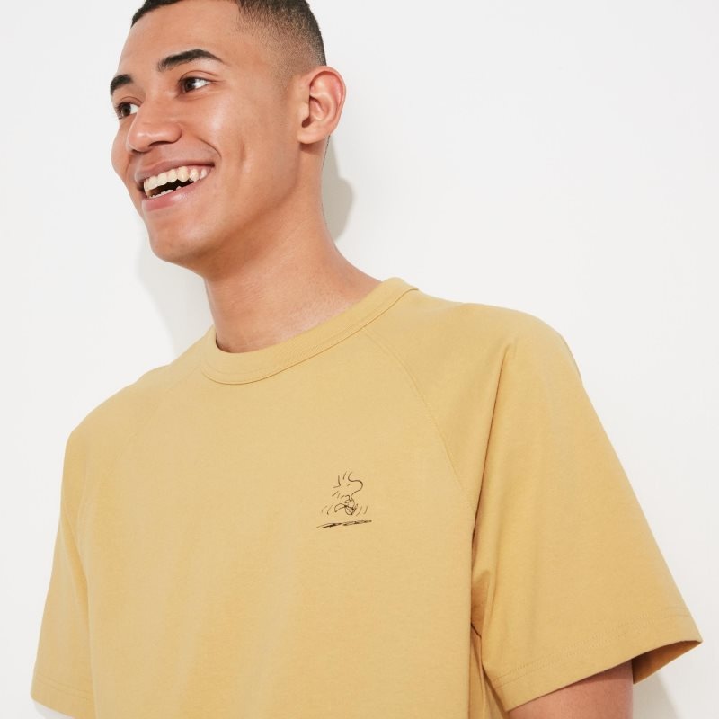 T Shirts Uniqlo Retro Peanuts Ut Oversized Short-sleeve Graphic Homme Jaune | 6425689